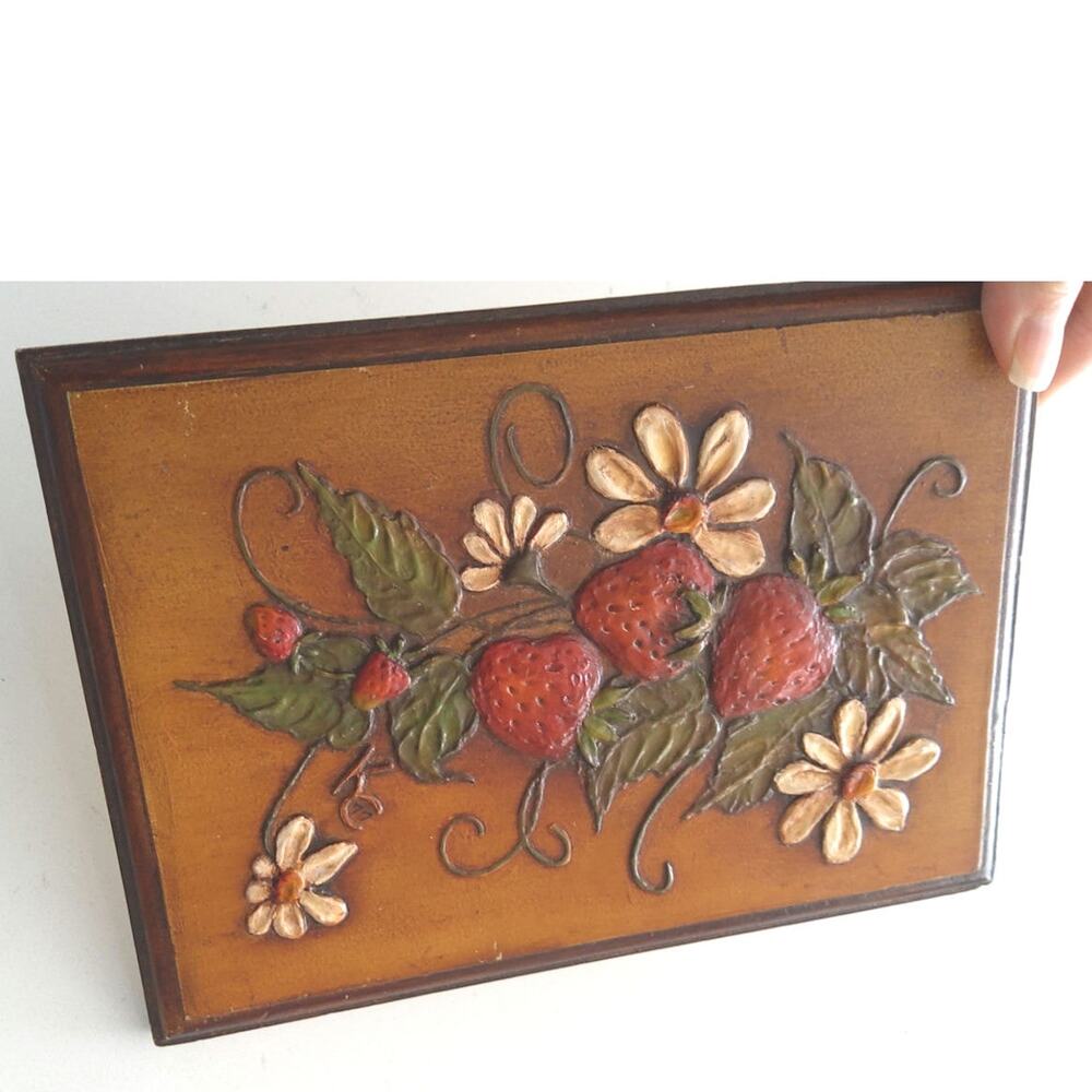 Vtg hand tooled wood carved strawberry wall art plaque hand-painted 12x9 in folk